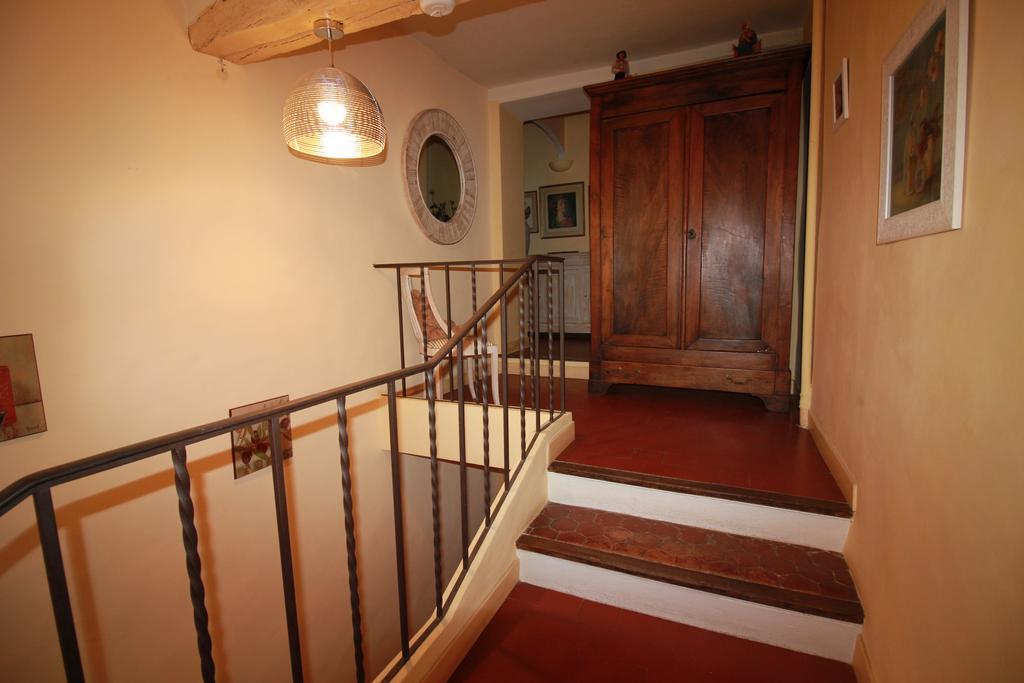 Le Clos Des Canebiers Bed & Breakfast Грас Екстериор снимка